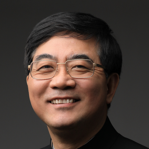 A portrait image of Junbo Ge